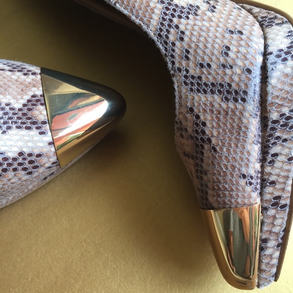 Steve Madden Snakeskin Heels - Picture 2 of 8